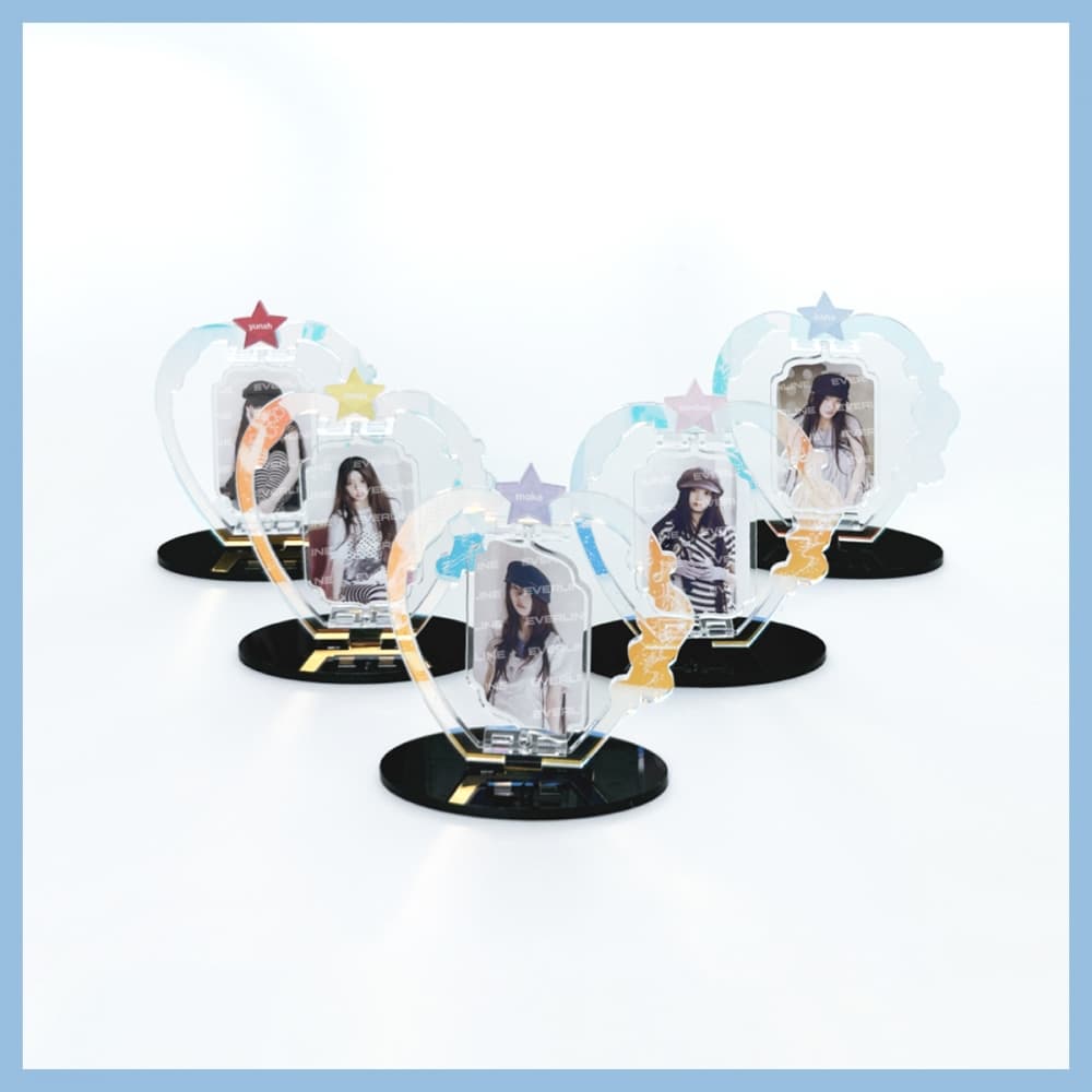 [에버라인 단독 특전]아일릿(ILLIT)_14.회전 아크릴 스탠드_ILLIT 3rd MINI ALBUM 'bomb' POP-UP STORE Merch.