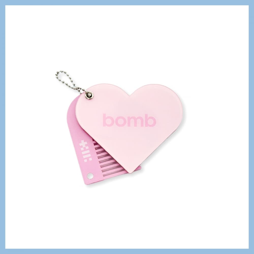 [에버라인 단독 특전]아일릿(ILLIT)_06.손거울&빗 키링_ILLIT 3rd MINI ALBUM 'bomb' POP-UP STORE Merch.