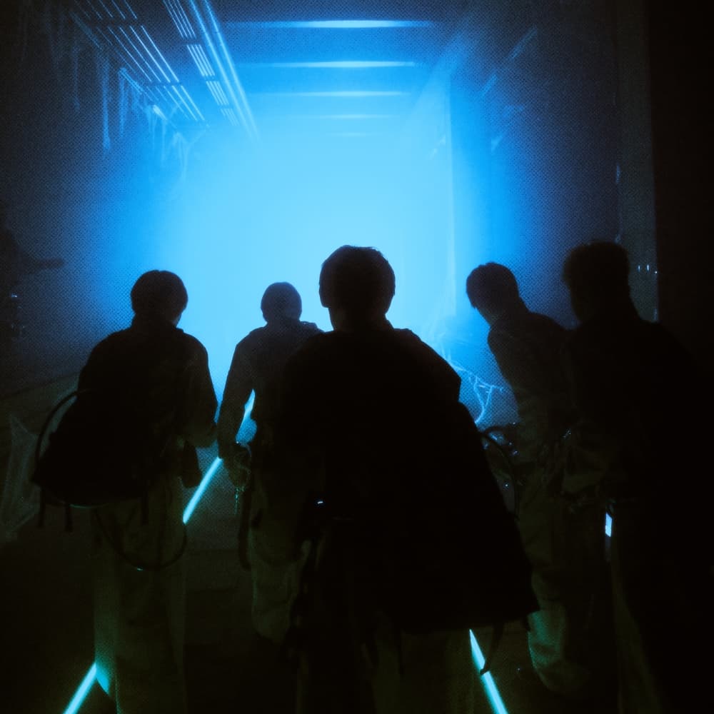 AM8IC - The 1st EP [LUKOIE] (CASE FILES Ver.)