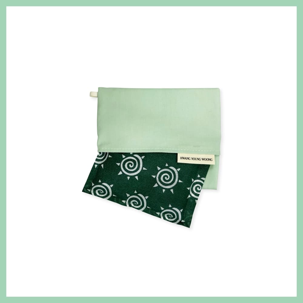 HWANG YOUNG WOONG_Hot Pack Pouch_[GOLDEN VOICE] MD