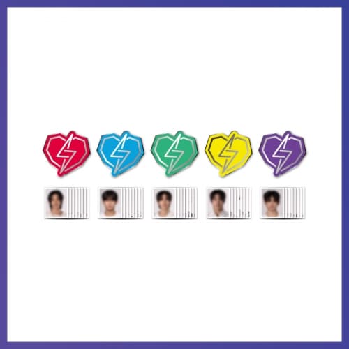 STEAL HEART CLUB_06. BADGE & ID PHOTO SET_[STEAL HEART CLUB] POP-UP STORE MD