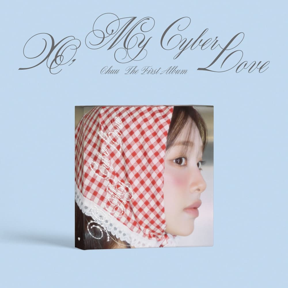 츄 (CHUU) - The First Album [XO, My Cyberlove] Love Ver.
