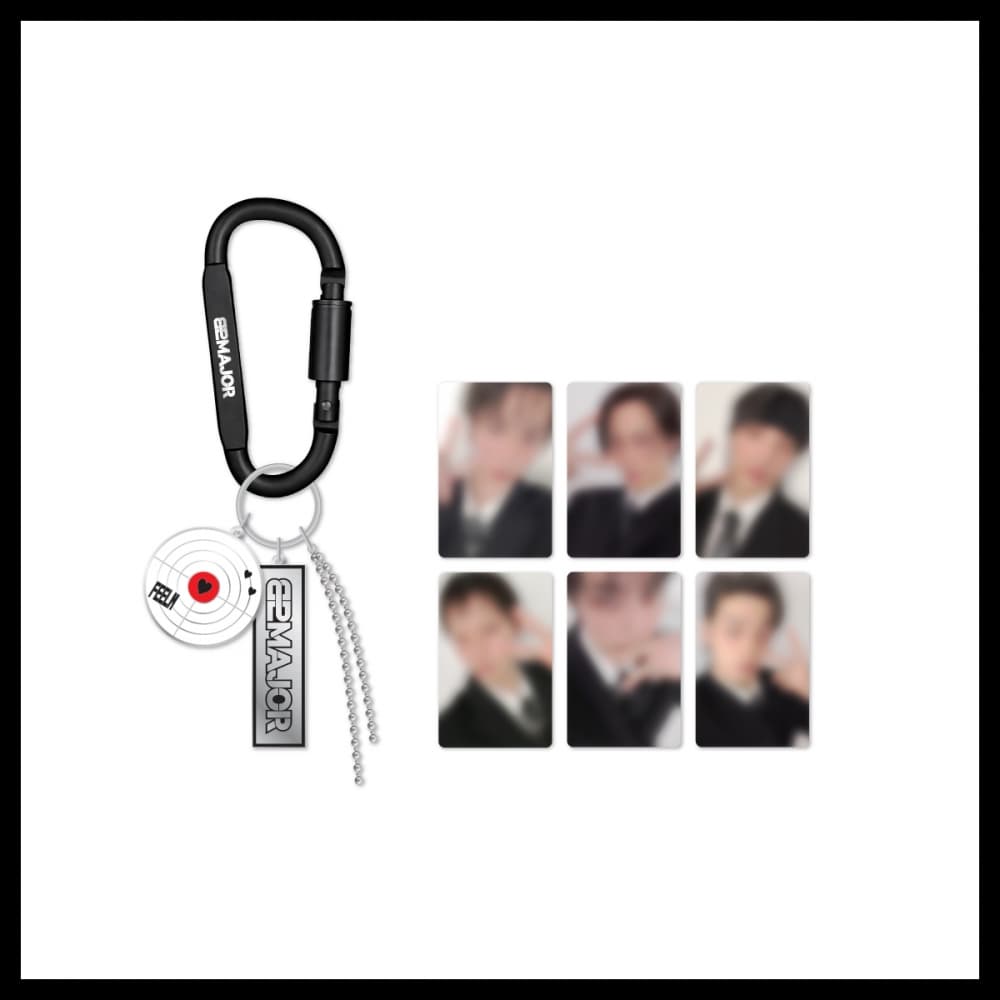 82MAJOR(82메이저)_06. 카라비너 키링_5TH MINI ALBUM [FEELM] POP-UP STORE MD